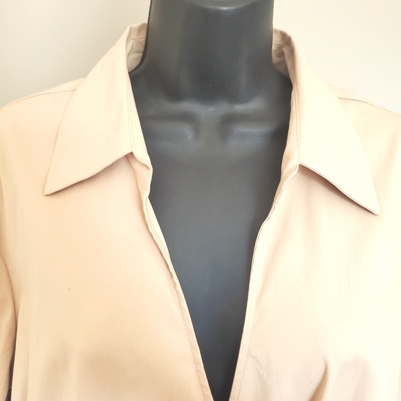 Jessica Faux Wrap Blouse - Picture 3 of 6